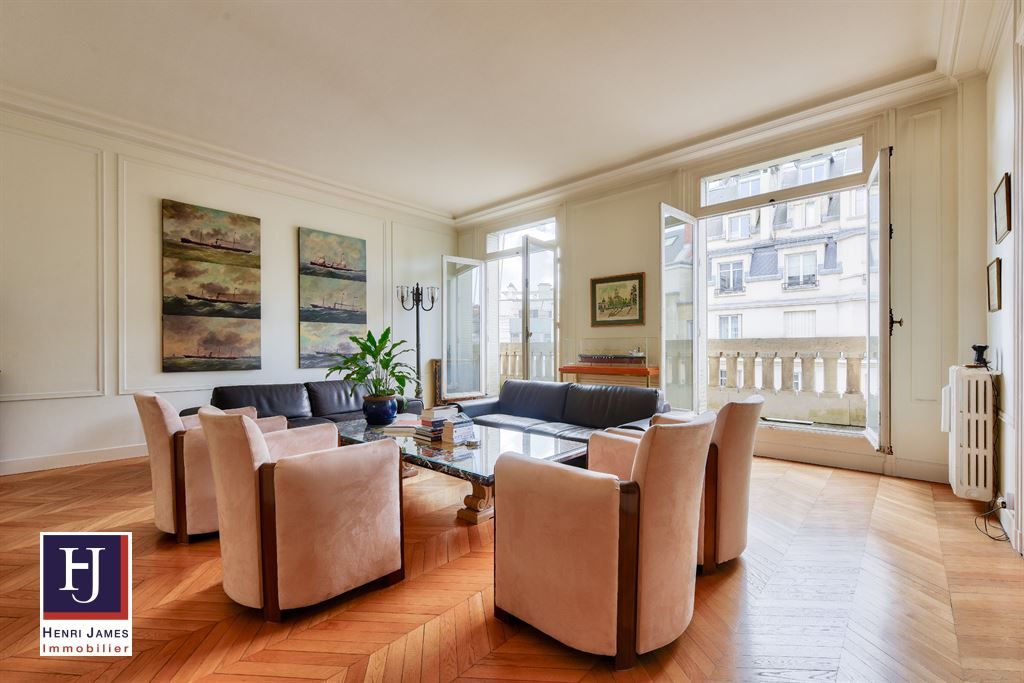 appartement 8 pièces en vente sur PARIS (75116)